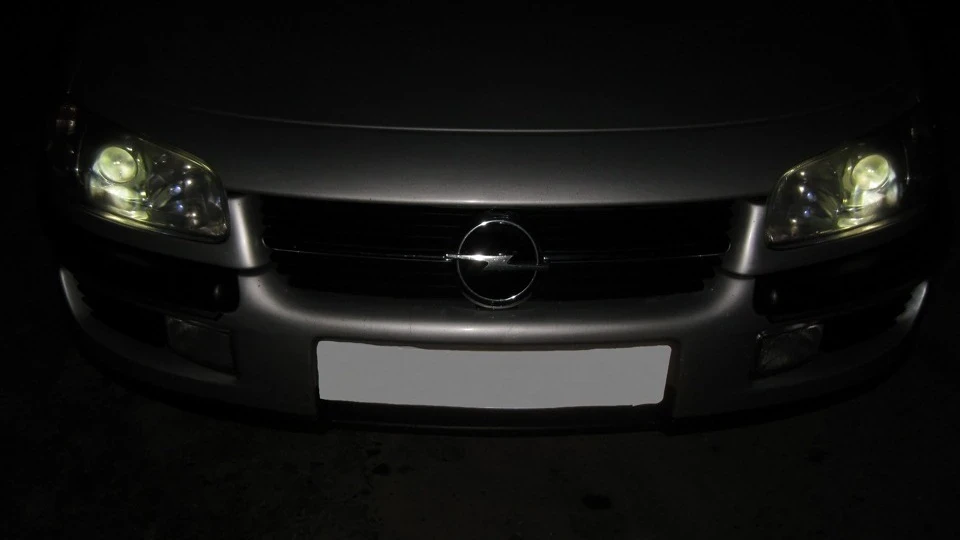 Opel Omega Снігова королева 3