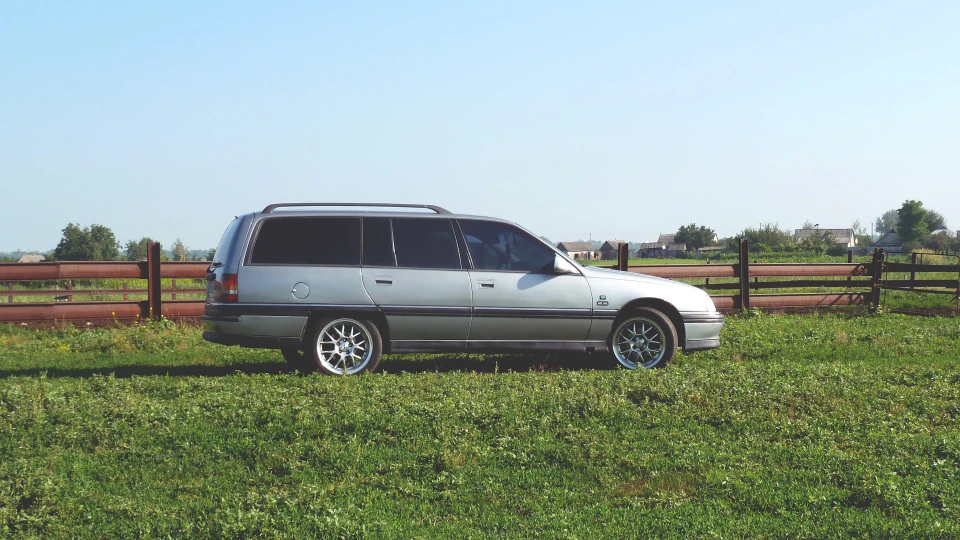 Opel Omega #Supremo Wagon 4
