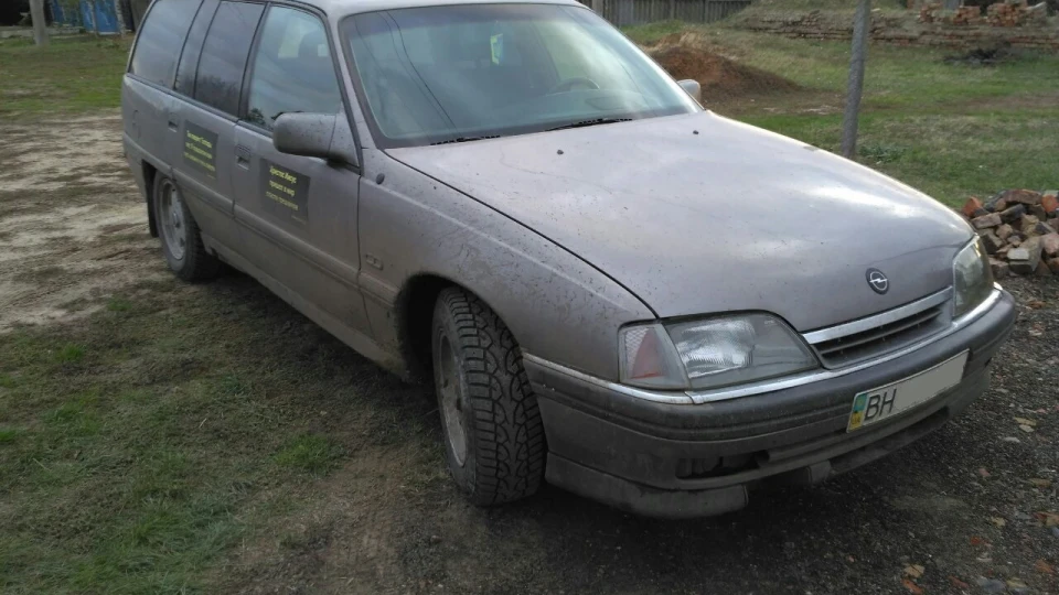 Opel Omega SUV 2