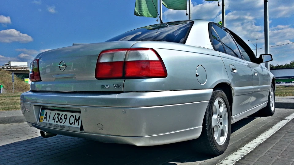 Opel Omega Танк 5