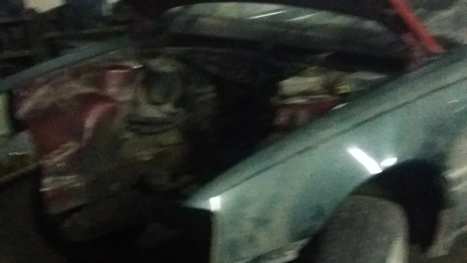 Opel Omega тазик