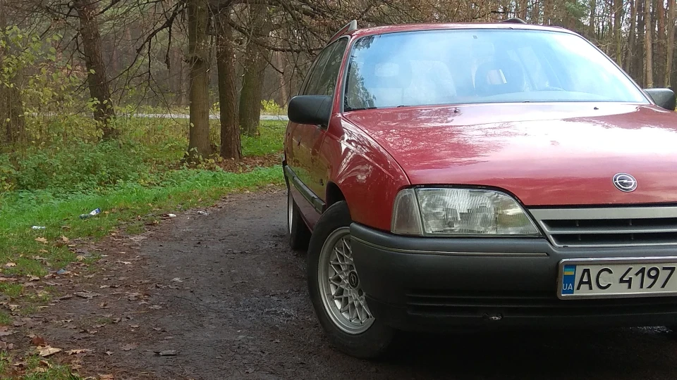 Opel Omega Універсальчик
