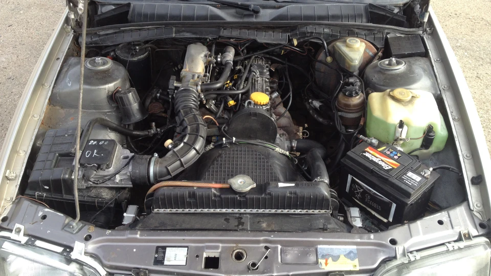 Opel Omega VERSATILE 4