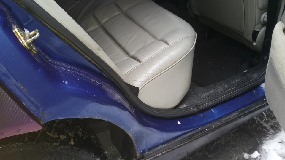 Opel Omega V6 2.5 2