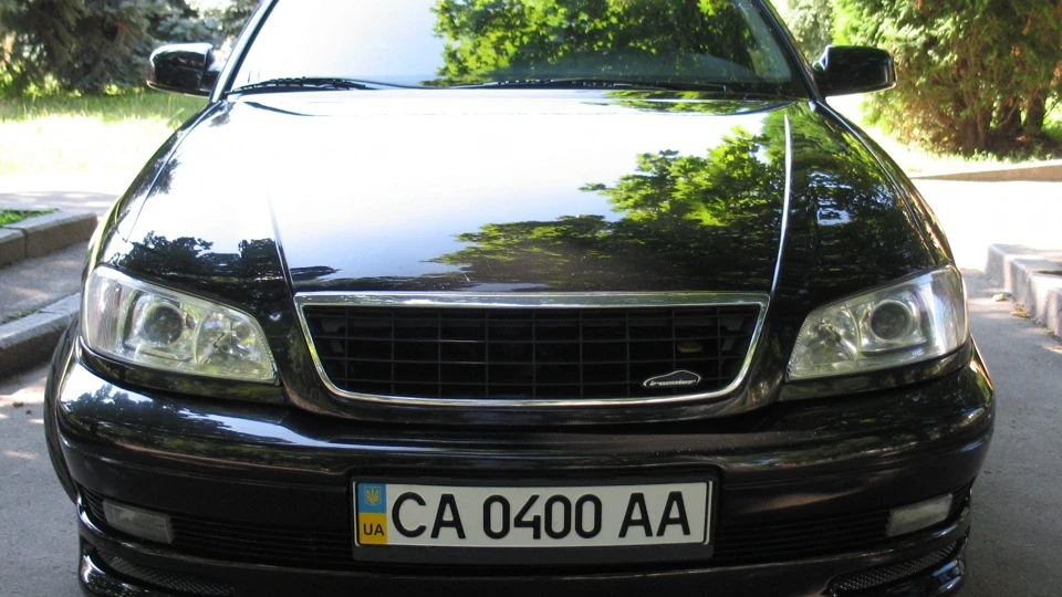 Opel Omega V6 2.6 Чорний літак 2