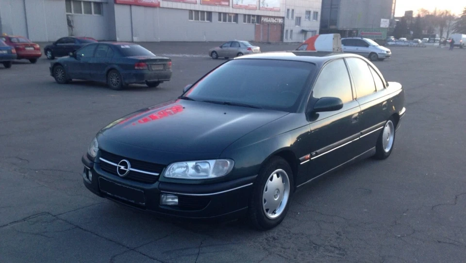 Opel Omega V6 3
