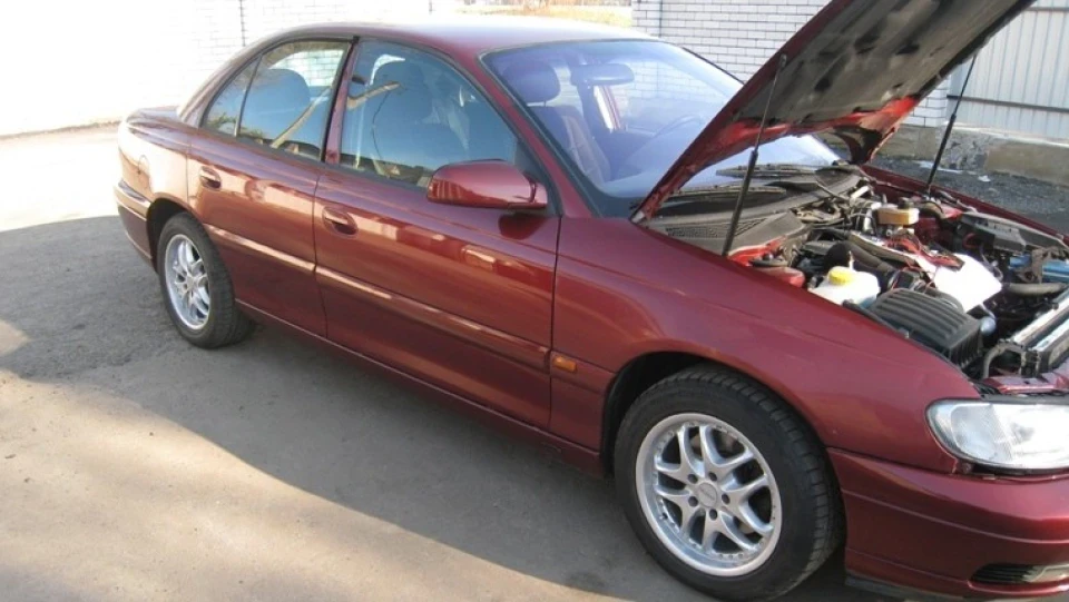 Opel Omega Вишенька 3
