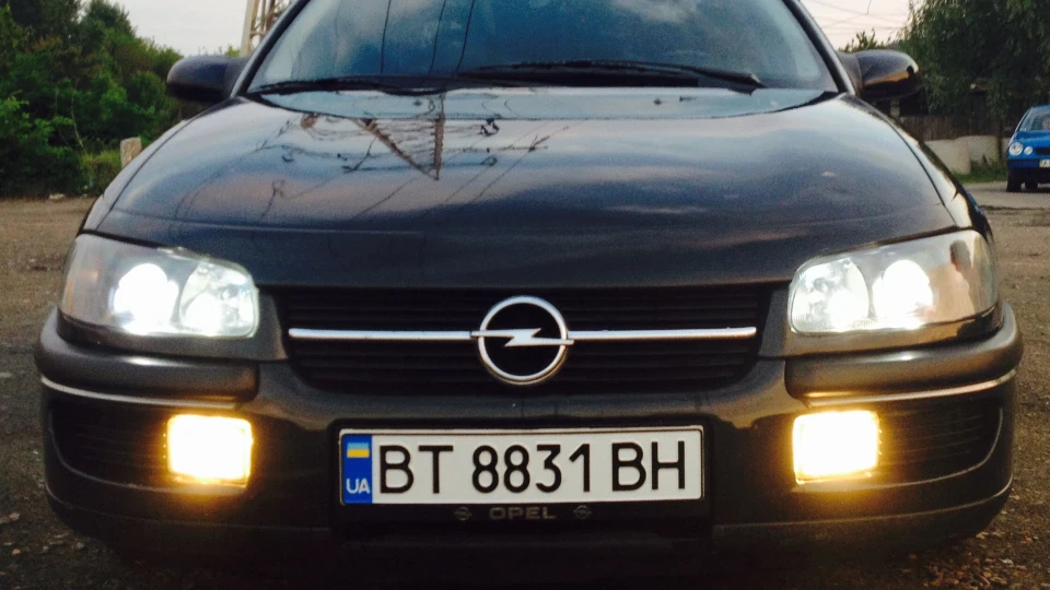 Opel Omega X20SE