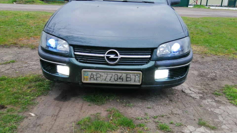Opel Omega X20xev