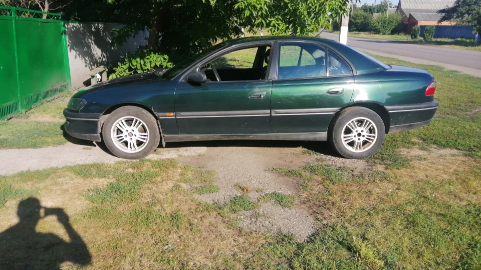 Opel Omega X20xev 3