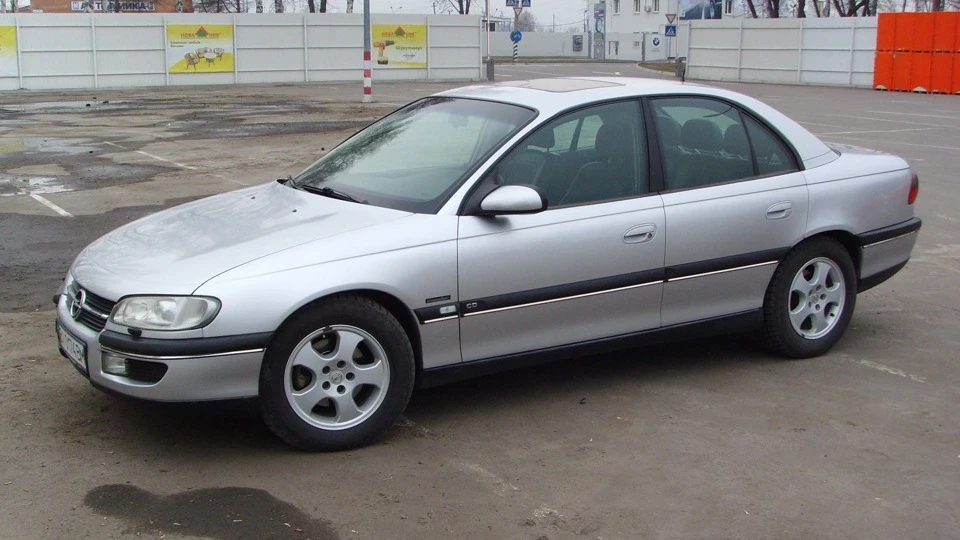 Opel Omega x2.5xe I love full StoK 2