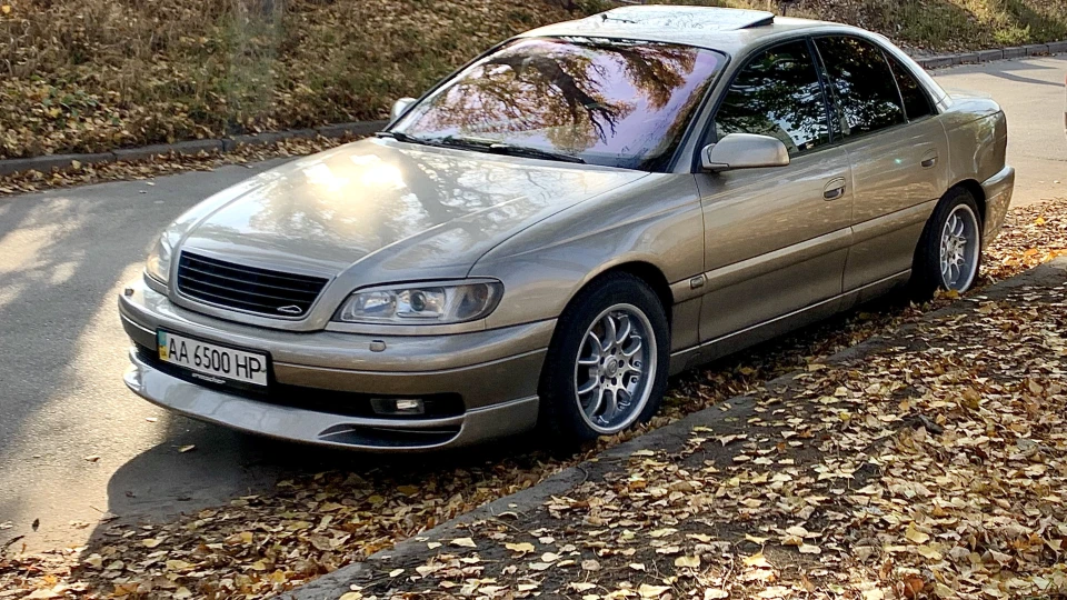 Opel Omega Y26SE