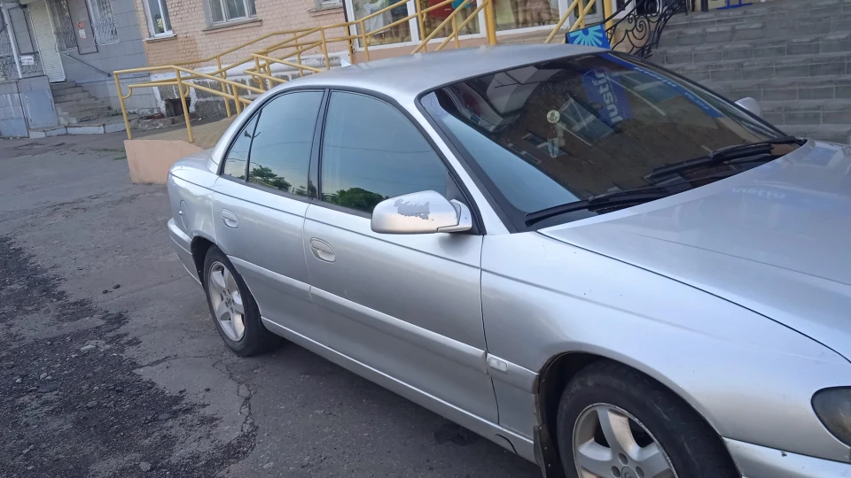 Opel Omega Z22xe