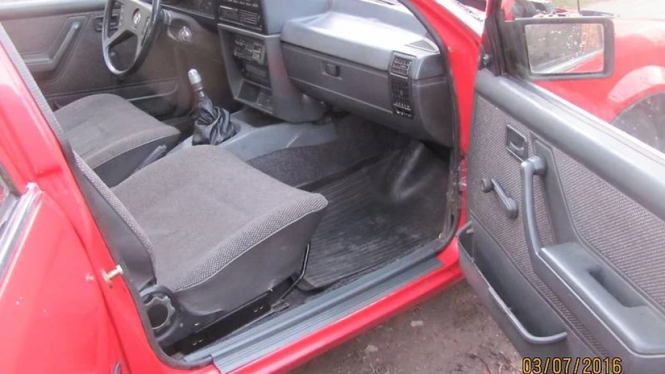 Opel Rekord 1.8i 4