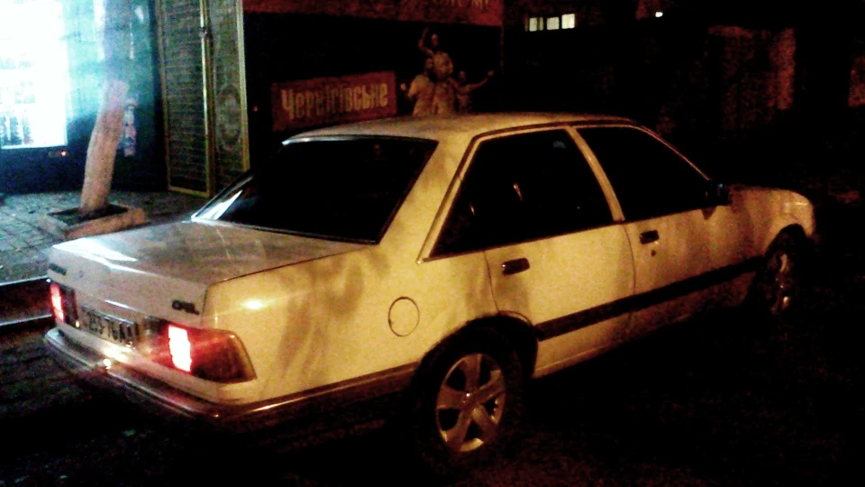 Opel Rekord 1.8N 4