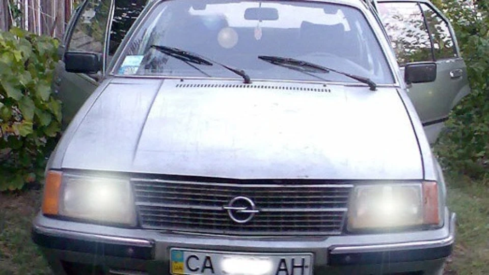 Opel Rekord 1.9 2