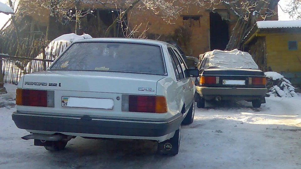 Opel Rekord 2.2i LS На вихідні 2