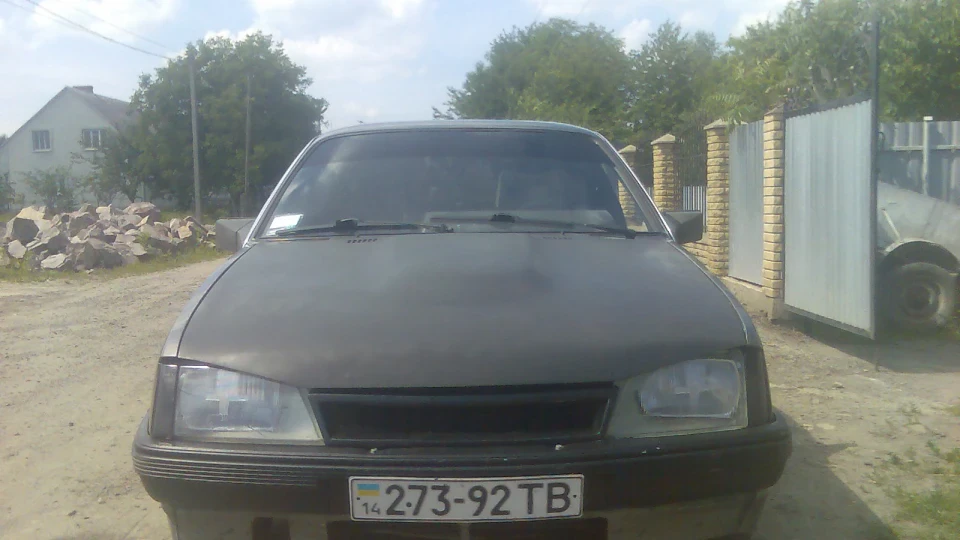 Opel Rekord 2.3 турбодизель 2