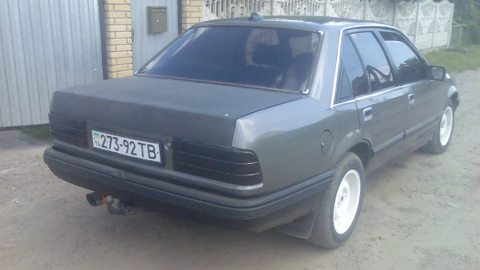 Opel Rekord 2.3 турбодизель 3