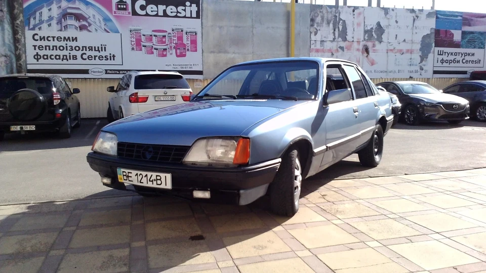 Opel Rekord 86 3
