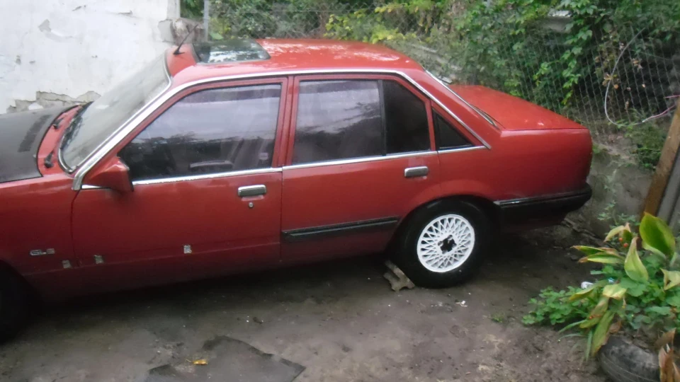 Opel Rekord (БІДОЛОГА) 2