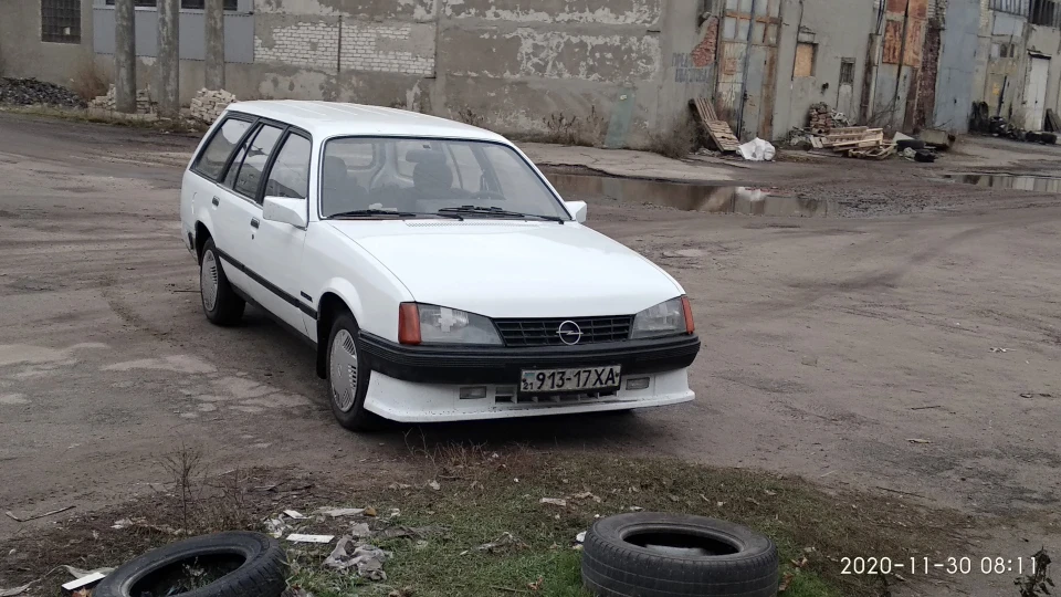 Opel Rekord Білий 3.14..здець 4
