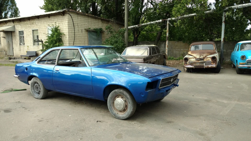 Opel Rekord Coupe 4