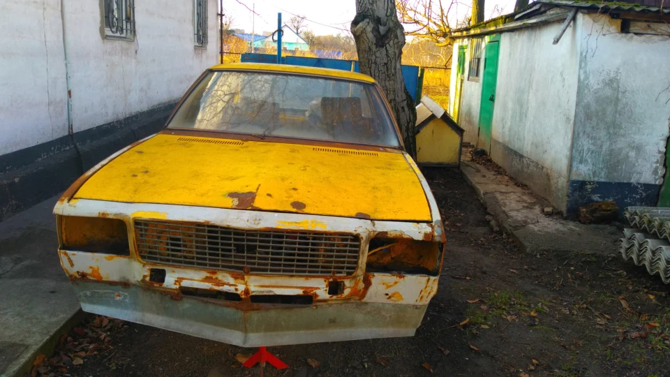 Opel Rekord D Limousine 2