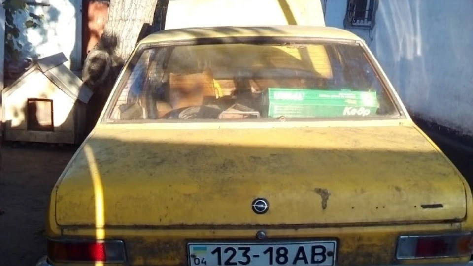 Opel Rekord D Limousine 5
