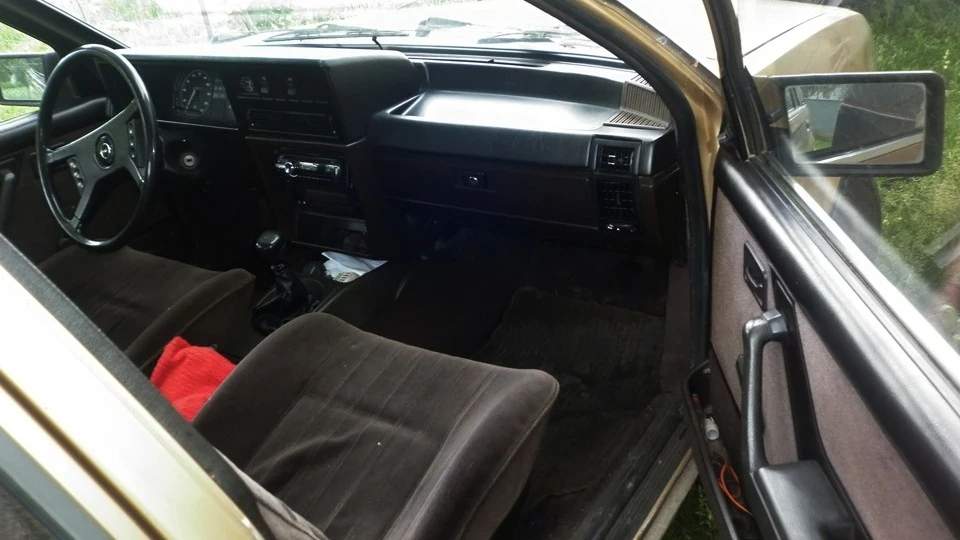 Opel Rekord E2 Дизелюра) 3