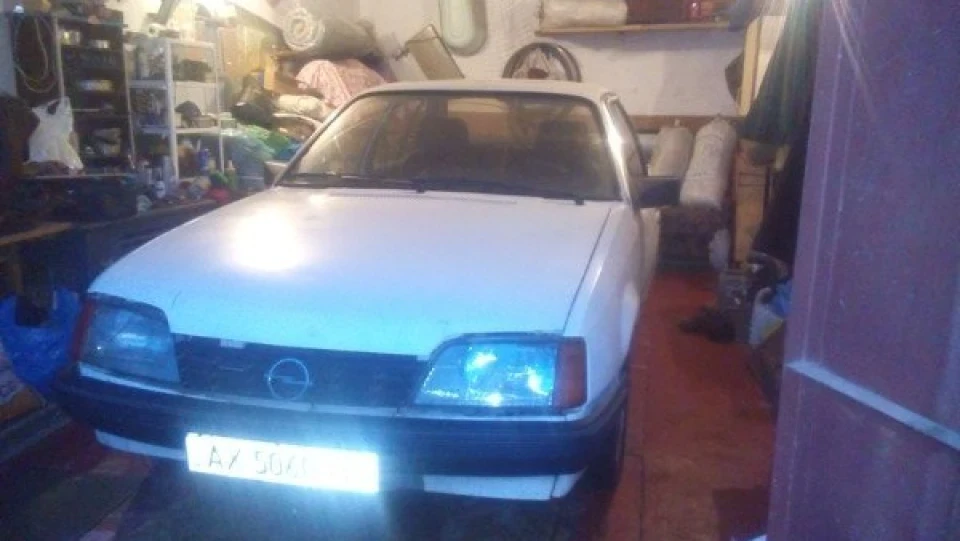 Opel Rekord Irmscher GL 2.2i 2