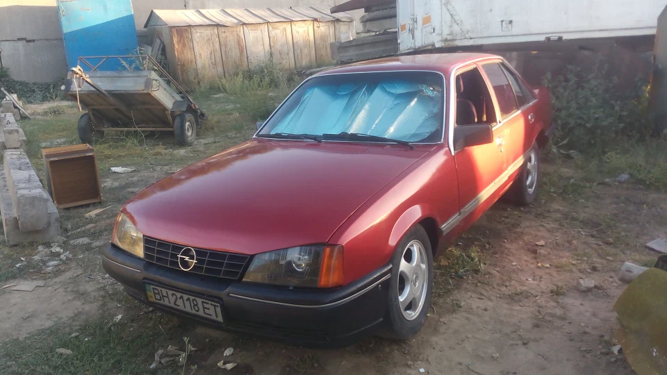 Opel Rekord неплохой робочий апарат 3