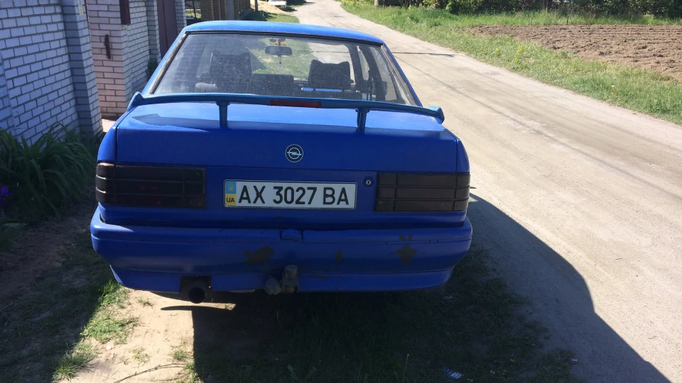 Opel Rekord Sports 4