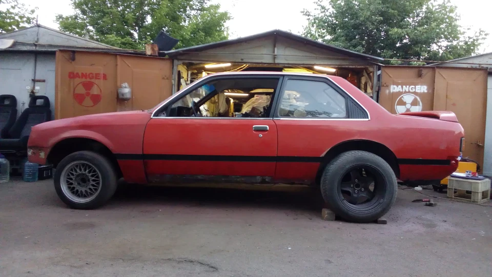 Opel Rekord SS 2.0 Venom 3