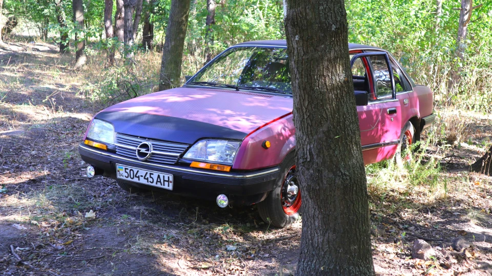 Opel Rekord СТАРИЙ-бодрячок 3