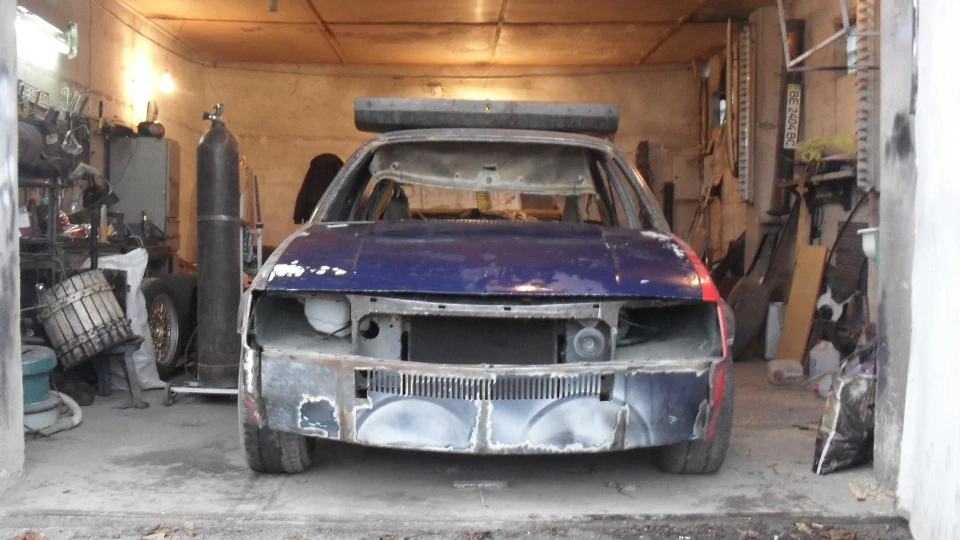 Opel Rekord V8 old school 4