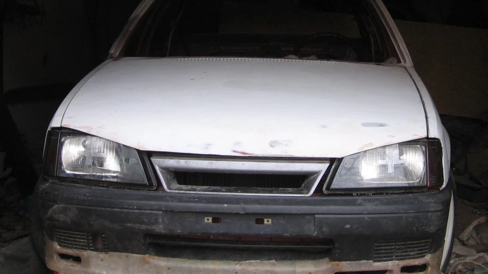 Opel Rekord x25xe AT 5