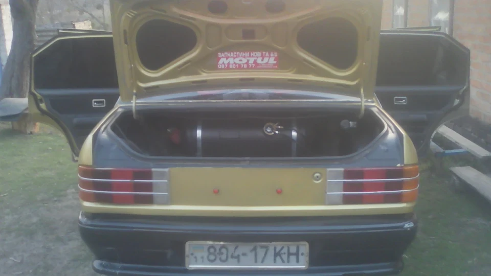 Opel Rekord Жовтий ДРАКОН 3