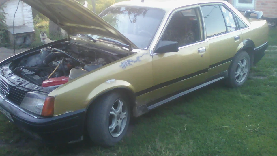 Opel Rekord Жовтий ДРАКОН 4