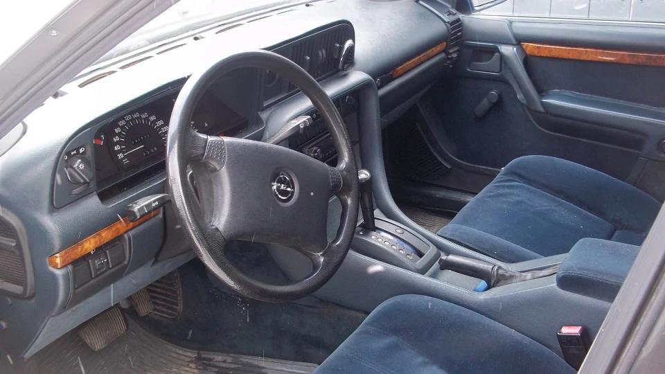 Opel Senator 2