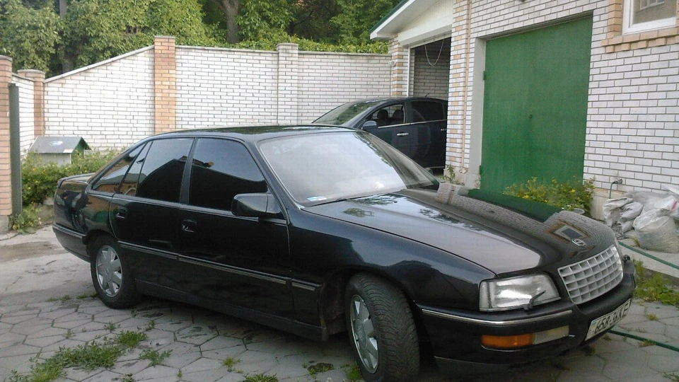 Opel Senator 2