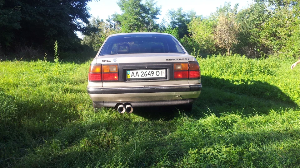 Opel Senator 3.0 NE 2