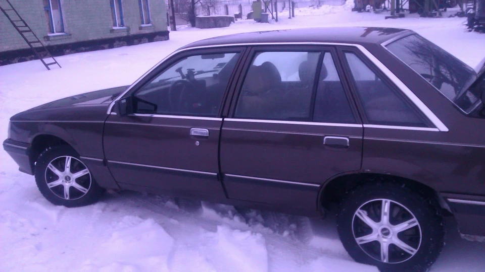 Opel Senator A2 30Е 4
