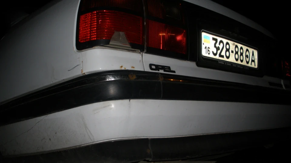 Opel Senator Білий Лайнер