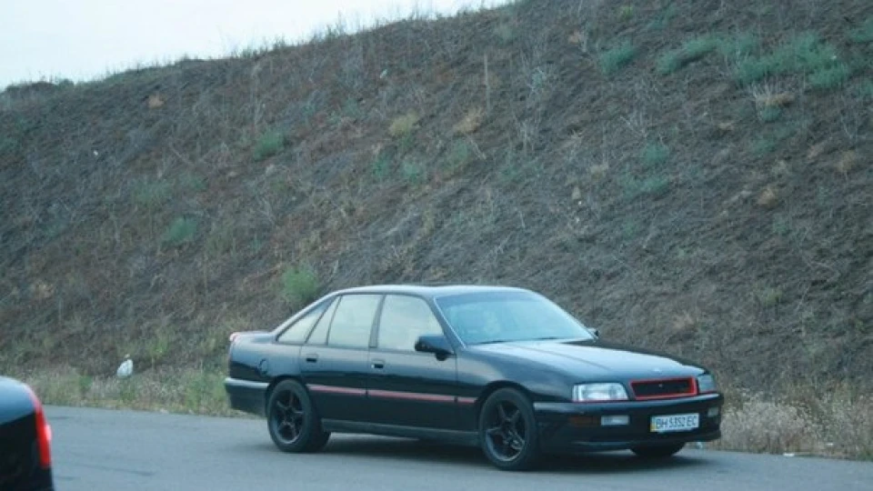 Opel Senator Irmscher 4.0 3
