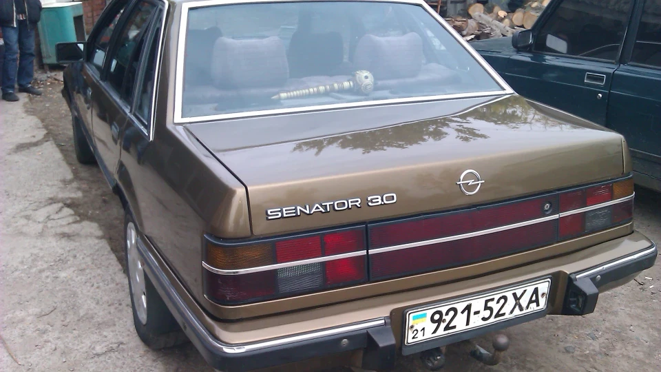 Opel Senator senator 30e 2
