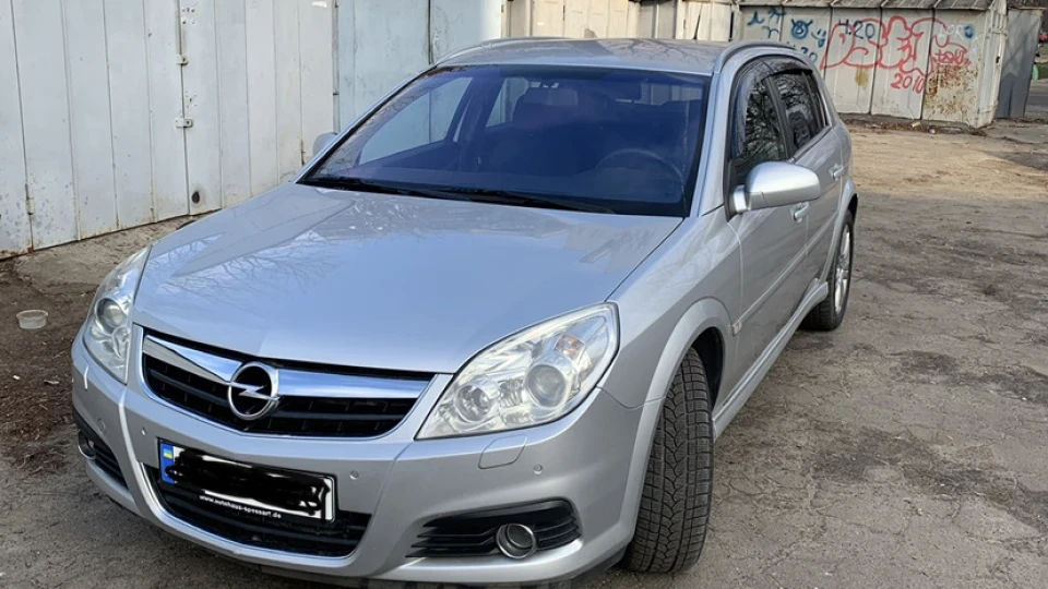 Opel Signum 2
