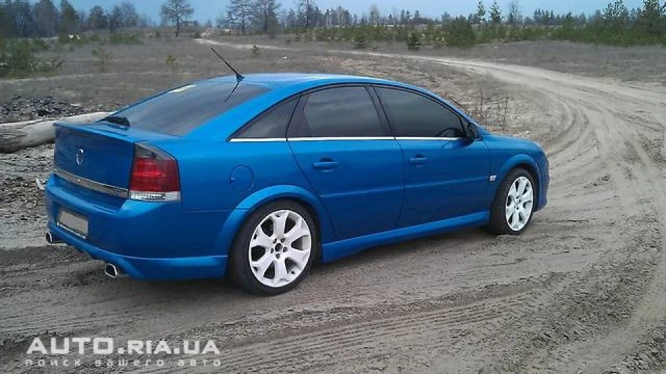 Opel Vectra OPC 4