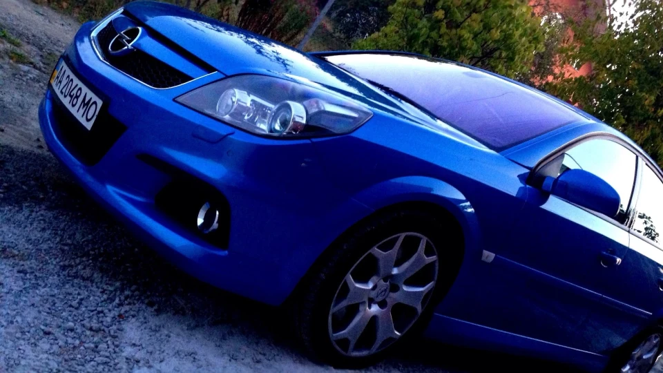 Opel Vectra OPC (375Hp 640Nm) 4