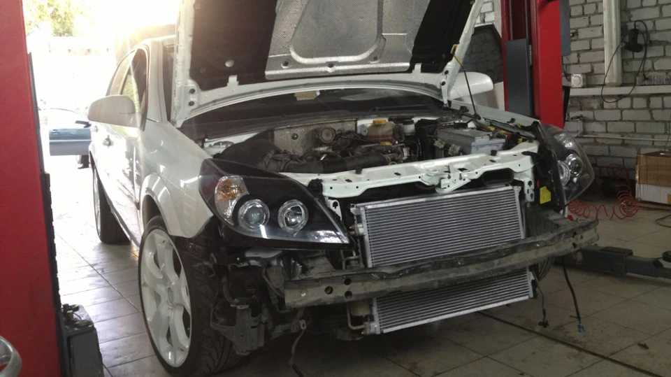 Opel Vectra OPC білий handmade VXR седан 2